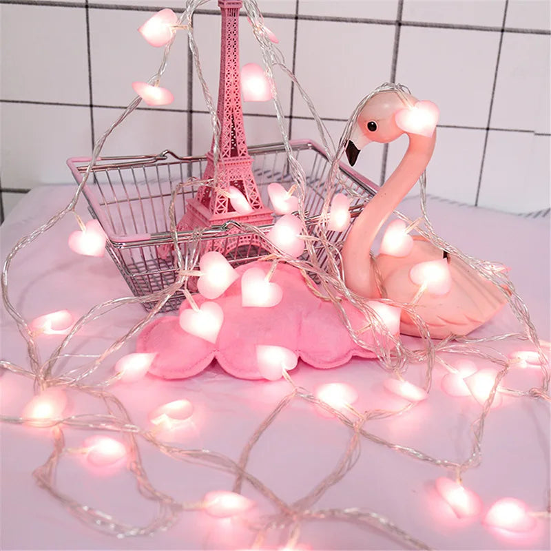 guirlande lumineuse led rose coeurs tissu mat decoration romantique chambre fille lumière blanche batterie