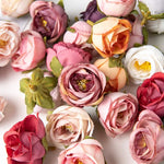 décoration intérieure fleurs artificielles roses délicates variées couleurs réaliste maison chambre table événements