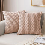 coussins carrés vert clair beige rose pâle texture tissée pompons moderne fermeture glissière
