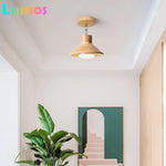 lampe suspendue bois naturel clair texture moderne vis ampoule led éclairage quotidien chambre salon