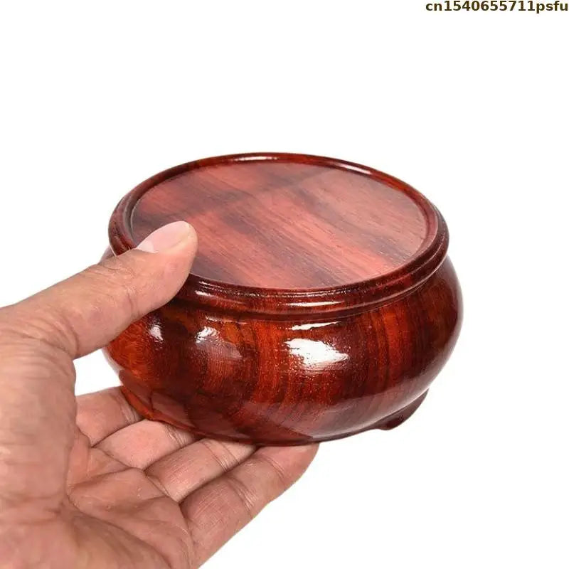 Support décoratif bois rose classique lisse brillant rouge brun objets