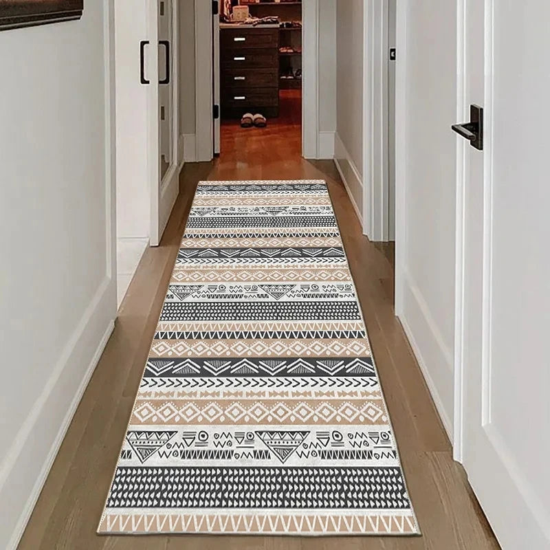tapis couloir moderne motif floral anti dérapant polyester polypropylène noir blanc rouge vert jaune