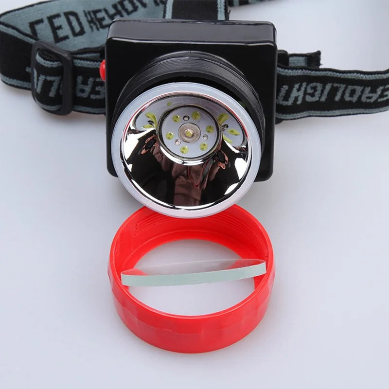 lampe frontale rechargeable rouge noire lisse moderne pratique ceinture charge étanche cable