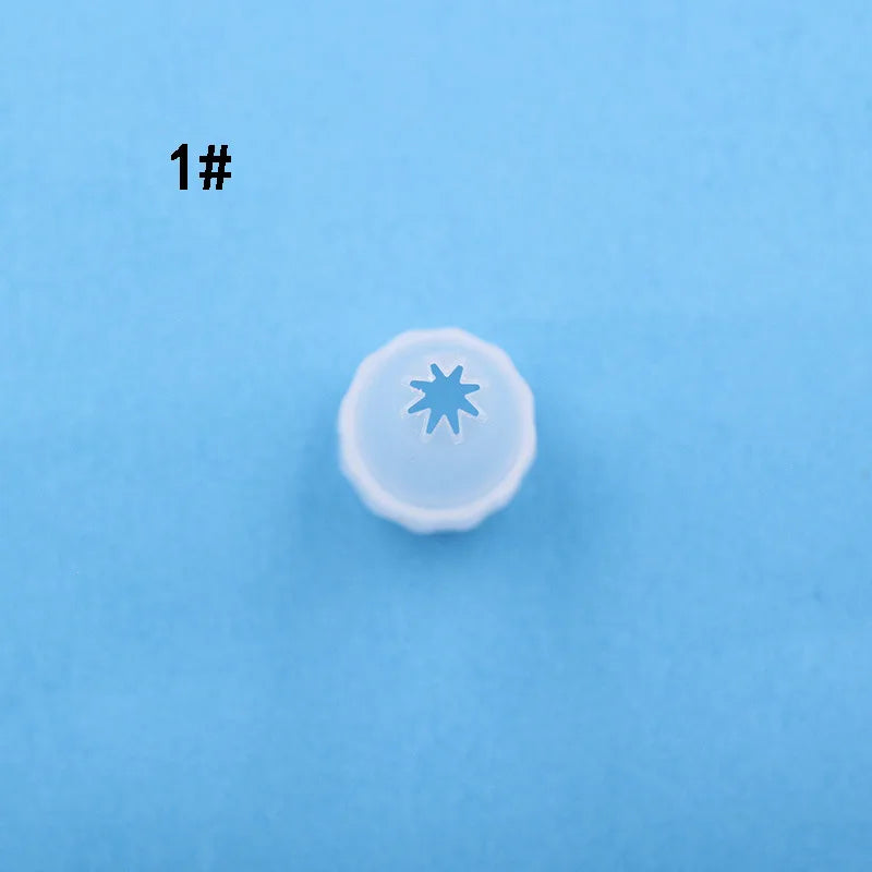 embouts pâte sucre transparents différents motifs coniques kit decoration gateaux plastique usage unique respect