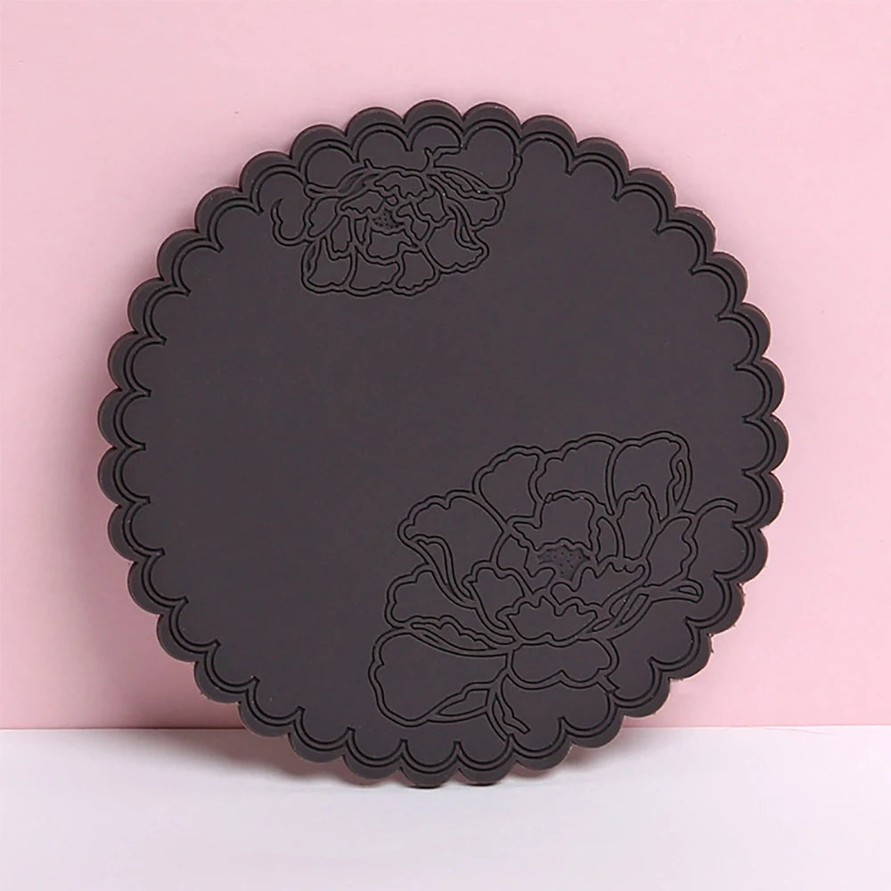 coasters silicone motifs floraux bord dentelé gris blanc transparent décoration florale