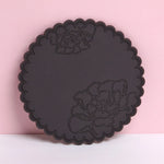 coasters silicone motifs floraux bord dentelé gris blanc transparent décoration florale