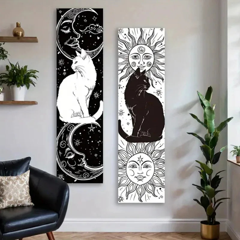 tapisserie art noir blanc chats soleils lunes motifs floraux contemporains décoration murale bohème rétro