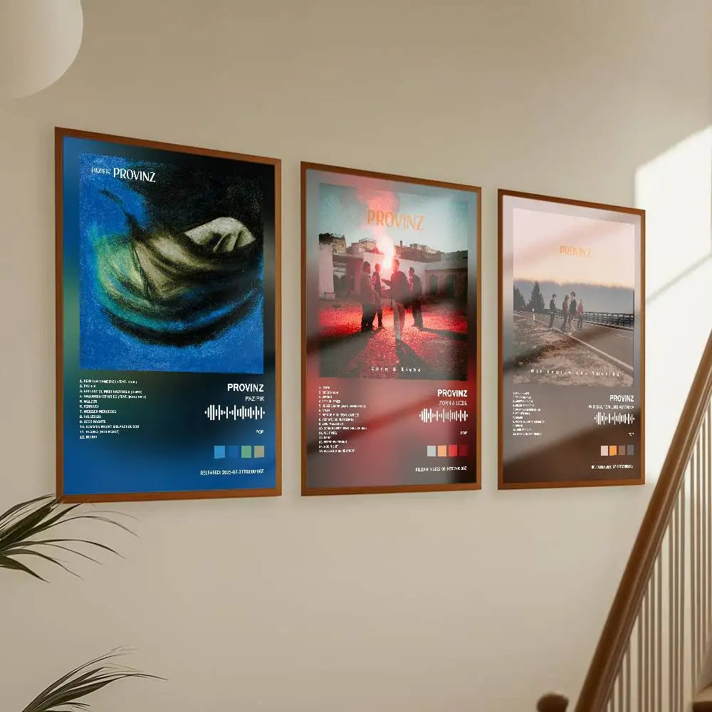 affiches modernes abstraites paysages urbains cadre bois salon decoration bleu rouge beige