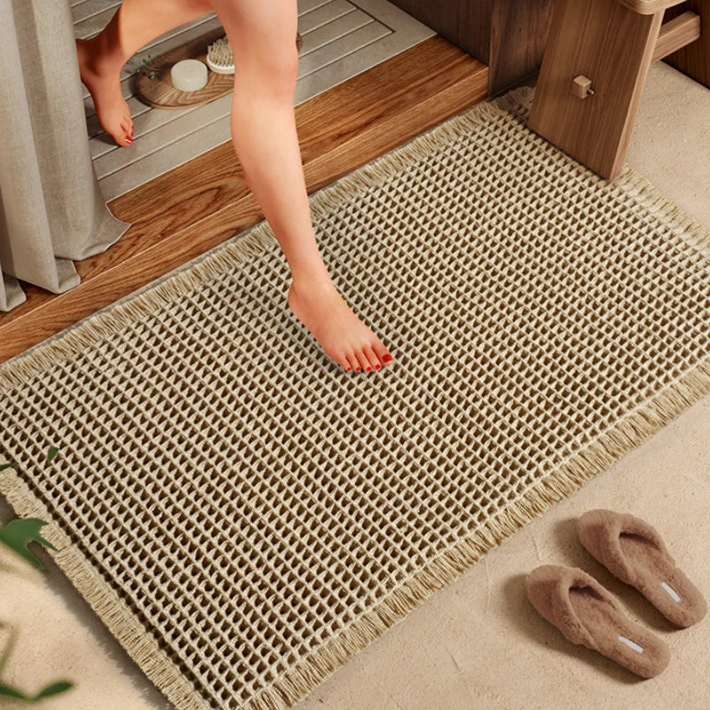tapis bain absorbant anti dérapant coton moderne beige clair maille fine franges bord salle