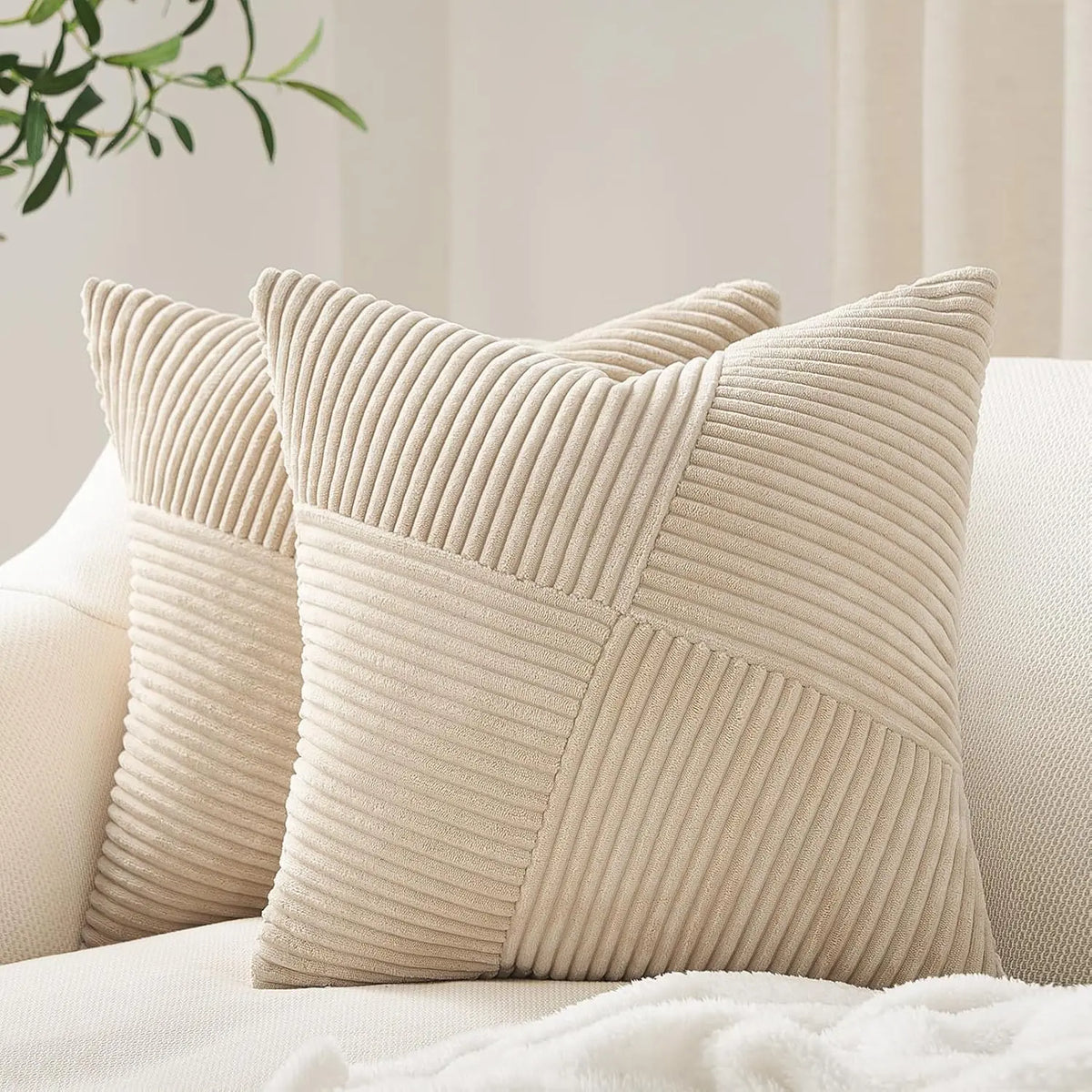 coussin beige rayures verticales moderne housse 45x45cm polyester coton zipper blancintérieur deco maison