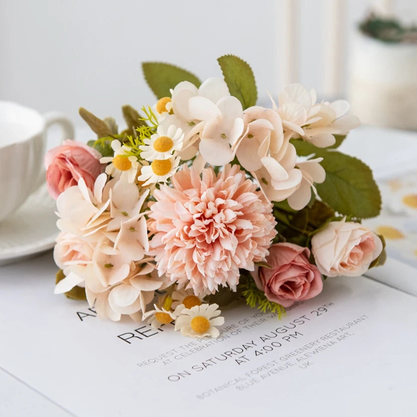 bouquet fleurs artificielles velours rose blanc beige vert modernes élégantes décoration intérieure mariage anniversaire