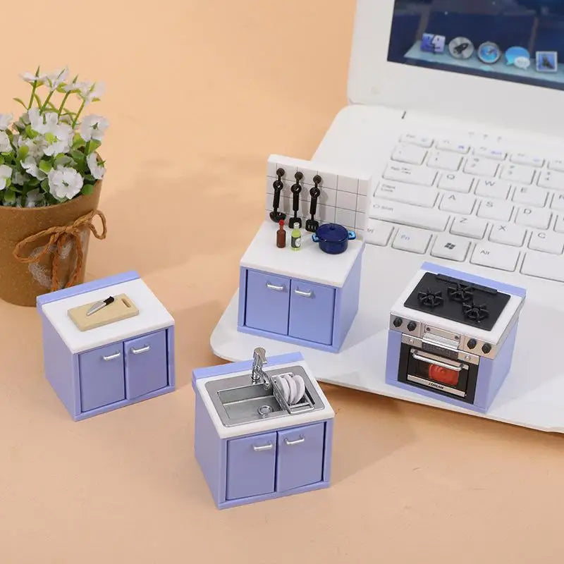 miniature cuisine accessoires mat violet clair moderne évier meubles couteau poêle bouteilles