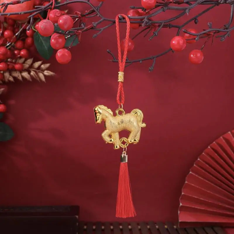 décoration murale pendentif artisanal chevaux franges rouge bleu vert violet rose doré festive