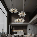 Suspension lumineuse cristal blanc doré fleurs relief moderne élégante chambre salon