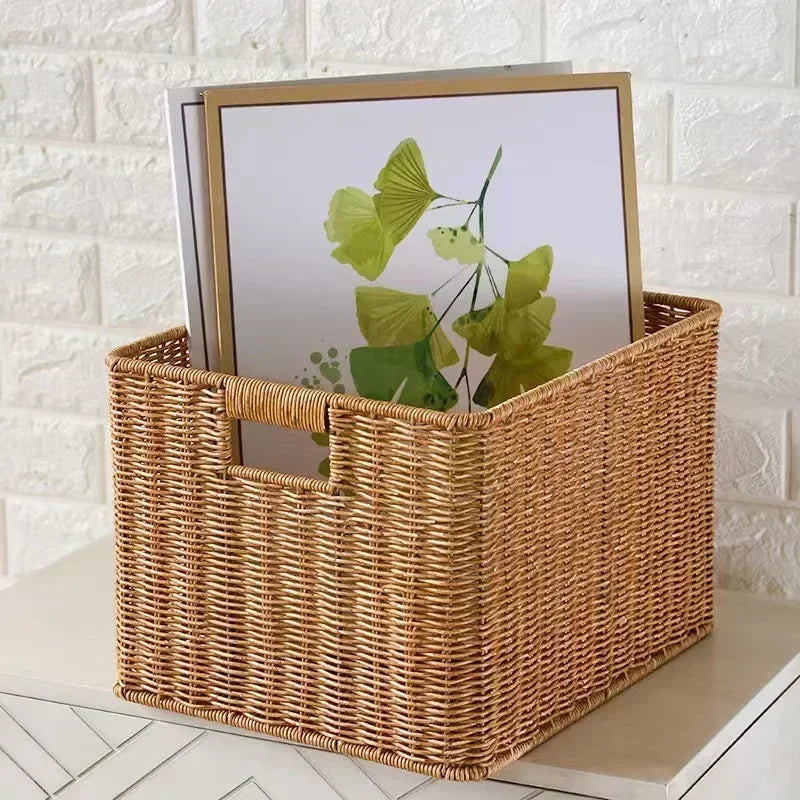 panier tressé marron clair rustique pliable imperméable utilisation multiple respectueux environnement poignées intégrées