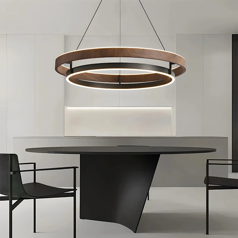 suspension lumineuse moderne noir bois circulaire anneaux superposés cuisine salon restaurant