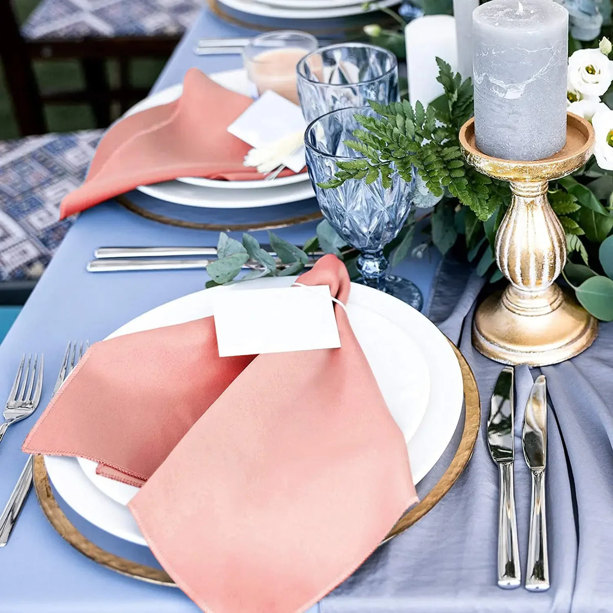serviettes satin rose pâle classiques 43x43cm table mariage fête maison restaurant