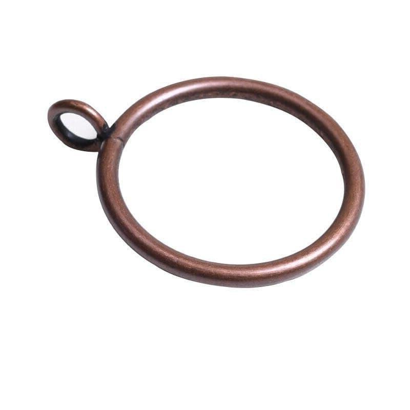 Anneau décoratif en métal rond avec crochet intégré pour suspension facile, idéal pour personnaliser des projets de bricolage ou des créations artisanales uniques. Parfait pour ajouter une touche moderne à la décoration intérieure ou extérieure.