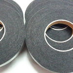 Bobines de ruban adhésif noir pour usage multifonction, idéales pour les travaux de bricolage et de réparation. Parfait pour assurer une fixation solide et durable, ce ruban est un outil essentiel pour les professionnels et les amateurs. Découvrez une solution de qualité pour vos projets domestiques et industriels.