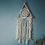 décoration murale macramé tissage géométrique franges dentelle bohème ethnique chaleureux triangles losanges