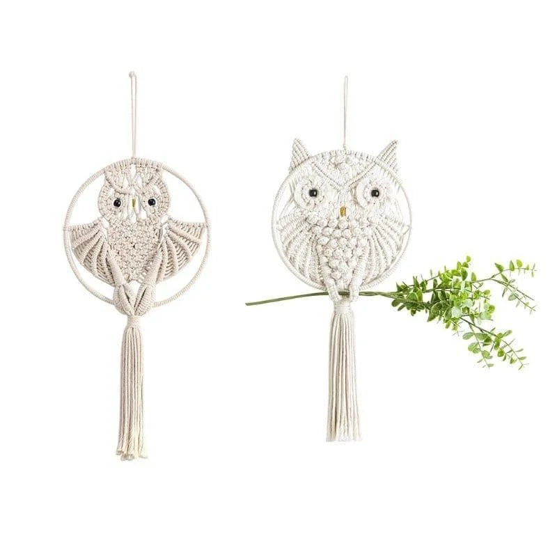 Décoration murale hibou macramé, artisanat décoratif pour intérieur bohème, symbole de sagesse et créativité, accessoire suspendu pour embellir le salon, chambre ou bureau avec élégance.