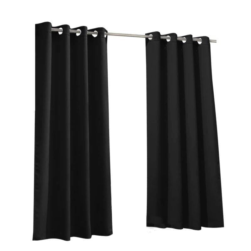 Rideau occultant noir élégant avec œillets pour une fixation facile, idéal pour bloquer la lumière et offrir une intimité optimale. Design moderne adapté à tout type de décoration intérieure, parfait pour salon, chambre ou bureau. Disponibilité en différentes dimensions.