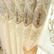 rideau decoratif floral beige ornement baroque semi transparent orientaliste
