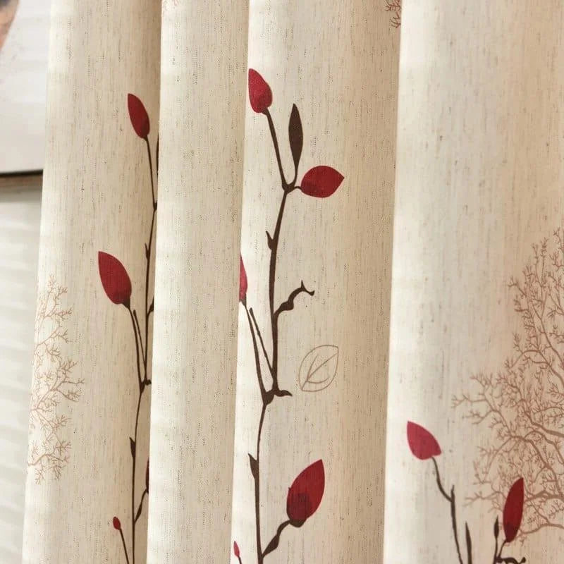 Rideau décoratif beige avec motifs floraux et feuilles rouges, parfait pour ajouter une touche élégante et naturelle à votre intérieur. Ce modèle saura sublimer votre salon ou chambre tout en apportant une ambiance chaleureuse et raffinée.