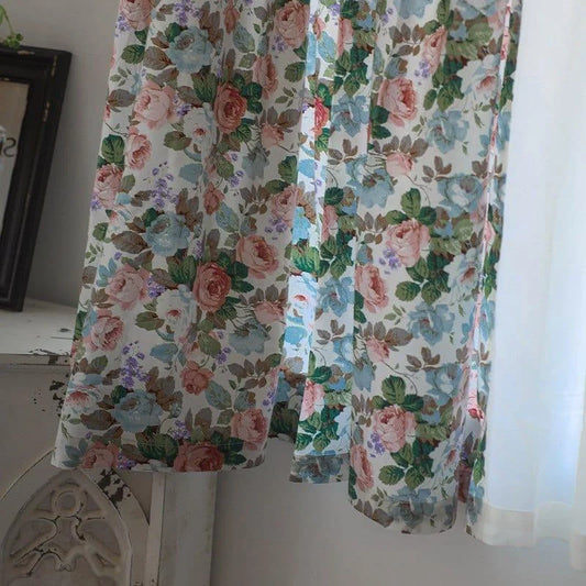 Rideau blanc floral chic en polyester