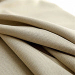 Rideau en tissu beige de haute qualité, texture douce et élégante, idéal pour salon ou chambre. Parfait pour une décoration intérieure moderne.