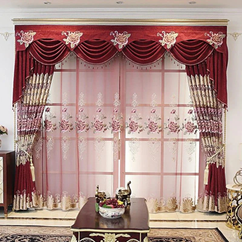 Rideaux de salon élégants avec motifs floraux roses, combinant style classique et riche pour une décoration intérieure raffinée. Idéals pour embellir vos fenêtres tout en apportant une touche de luxe et de sophistication à votre espace de vie. Accessoires parfaits pour un intérieur chaleureux et accueillant.