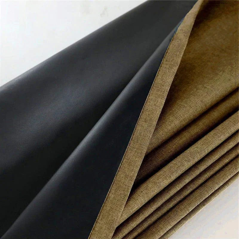 Revêtement de tissu bicolore noir et marron pour décoration intérieure, idéal pour les projets de couture et d'ameublement. Design élégant et polyvalent pour habiller vos espaces avec style et sophistication.
