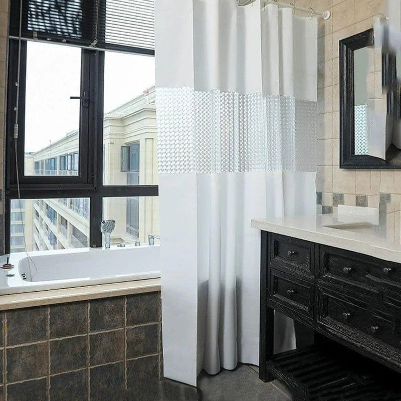 Rideau de douche élégant à motif transparent, parfait pour embellir votre salle de bain. Ce modèle moderne ajoute une touche de sophistication tout en préservant l'intimité lors de vos instants de détente. Accessoire incontournable pour une salle de bain au design contemporain et chaleureux. Idéal pour personnaliser et rafraîchir l'espace de votre salle de bain avec style et fonctionnalité.