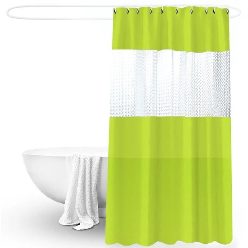 Rideau de douche vert avec motif transparent. Ce rideau moderne ajoute une touche élégante à votre salle de bain. Idéal pour préserver l'intimité tout en laissant passer la lumière. Accessoire indispensable pour une décoration contemporaine.