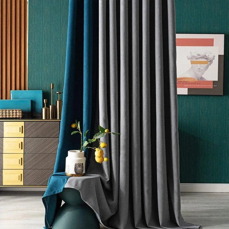 Rideaux élégants gris et bleu foncé pour une décoration moderne. Apportez une touche de sophistication et d'intimité à votre intérieur avec ces rideaux chic. Parfait pour le salon ou la chambre, ils se marient facilement avec différents styles de mobilier pour créer une ambiance contemporaine et chaleureuse. Accessoires décoratifs inclus pour une présentation harmonieuse.
