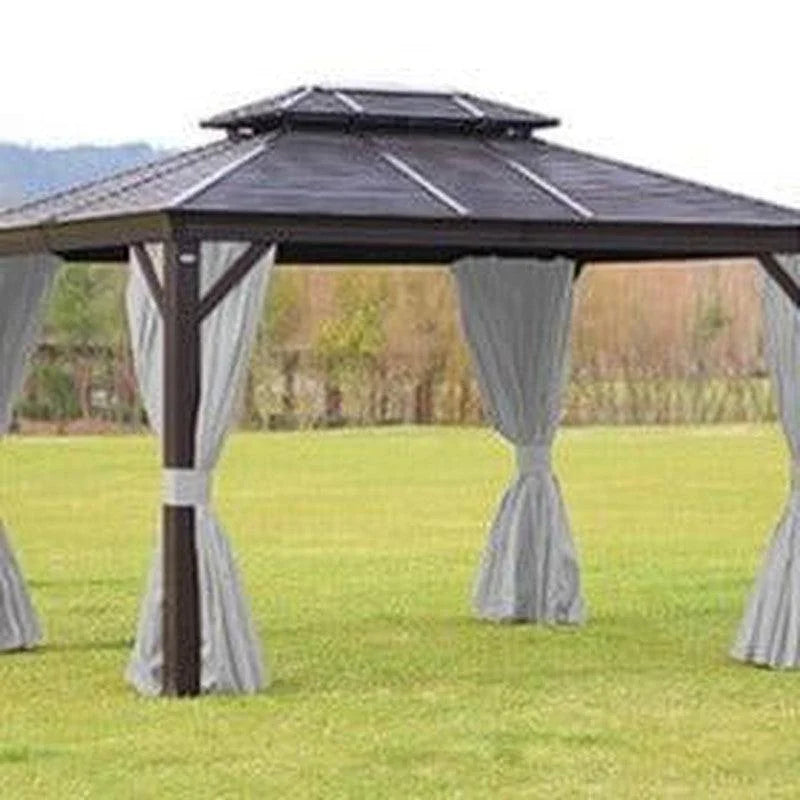 Pavillon de jardin élégant avec toit en pente et rideaux attachés, idéal pour les espaces extérieurs. Crée un espace ombragé et confortable pour les réunions en plein air et ajoute une touche esthétique à votre jardin. Parfait pour les événements familiaux ou les moments de détente en extérieur.