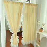 rideau gingham jaune blanc translucide volants decoratif noue bas deux