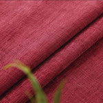 Rideau en lin rouge bordeaux, texture douce et élégante, idéal pour ajouter une touche de sophistication à votre décoration intérieure. Parfait pour le salon, la salle à manger ou la chambre. Disponible en différentes tailles pour s'adapter à vos besoins.