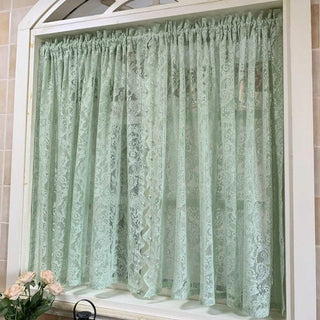 rideau vert clair dentelle motif floral translucide vintage champêtre