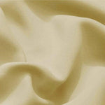 Tissu beige avec drapé fluide, idéal pour confection de vêtements élégants ou décoration intérieure. Aspect doux et polyvalent, parfait pour ajouter une touche de sophistication à tout ensemble ou espace. Style classique et intemporel.