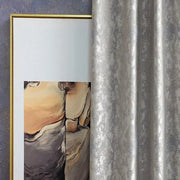 rideau moderne gris texturé opaque grande largeur plis flamands galon fronceur passe tringle abstrait