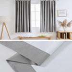 Rideaux opaques gris pour salon, offrant une ambiance moderne et élégante. Ils se distinguent par leur design simple et épuré, parfait pour réduire la lumière et apporter une touche de sophistication à votre décoration intérieure. Idéal pour les espaces de vie contemporains, ils complètent une décoration minimaliste.