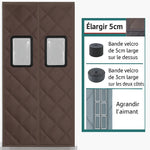 Porte isolante marron avec fenêtres transparentes, accompagnée d’un guide visuel indiquant les améliorations : élargissement de 5 cm, bandes velcro de 5 cm en haut et 3 cm sur les côtés, et aimants agrandis pour une meilleure fermeture.