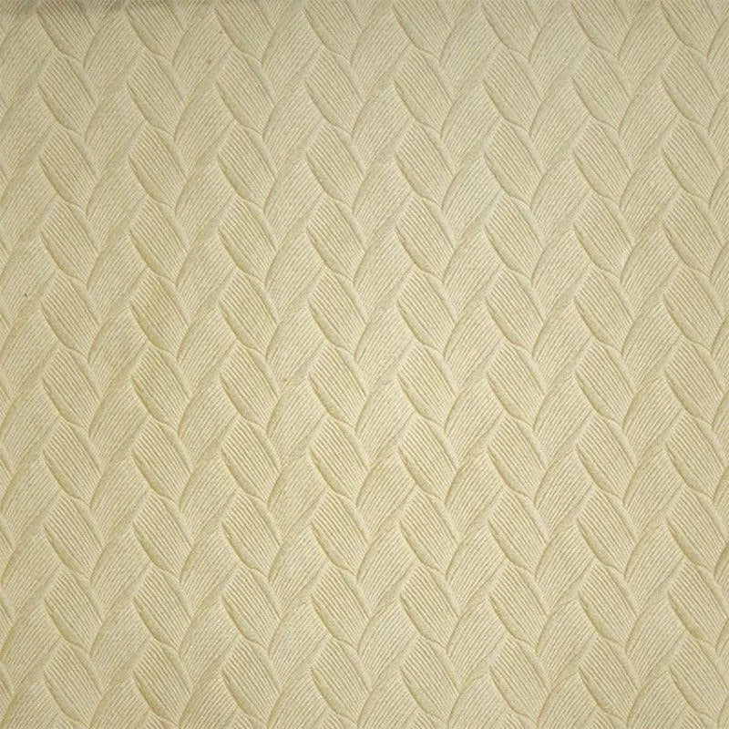Texture beige avec motif de tissage en chevrons, idéale pour décoration intérieure ou revêtements muraux modernes. Motif répétitif élégant pour ambiance chaleureuse et accueillante.