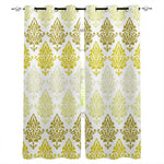 Rideaux élégants avec motif floral doré, idéal pour ajouter une touche de sophistication à votre intérieur. Design élégant et moderne qui s'intègre facilement dans divers styles de décoration. Parfait pour le salon, la chambre ou toute autre pièce nécessitant une mise à jour esthétique. Disponibles avec œillets pour une installation facile et rapide. Ces rideaux offrent une ambiance chaleureuse et accueillante grâce à leur motif raffiné et leurs nuances dorées lumineuses.