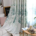 Rideaux décoratifs à motif de feuilles vertes, idéals pour embellir un salon moderne. Leur design élégant avec un motif végétal ajoute une touche de nature à votre intérieur, tout en offrant une ambiance paisible et rafraîchissante. Parfait pour un style de décoration naturelle et contemporaine.