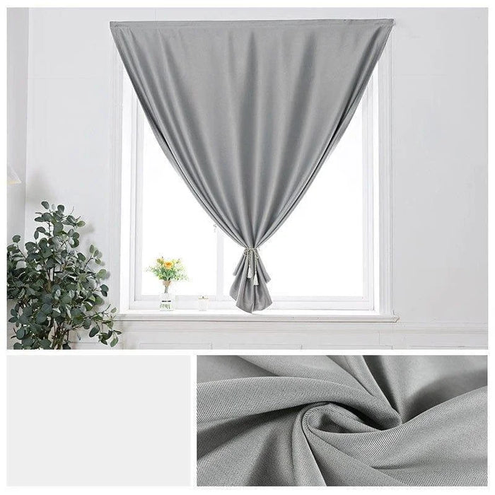 Rideau moderne gris pour salon, design élégant, décoration intérieure, idéal pour fenêtre ou baie vitrée, ajoute une touche contemporaine à votre maison. Facile à installer, parfait pour créer une ambiance chaleureuse et accueillante.