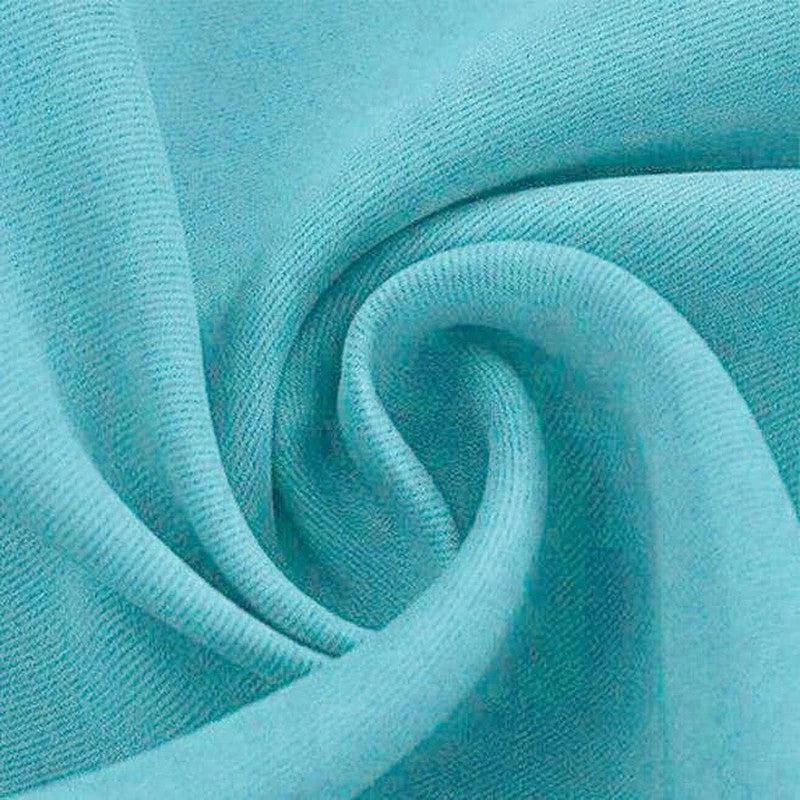 Image d'un tissu turquoise aux plis élégants, idéal pour les créations de mode et la décoration intérieure. Couleur vive et design moderne pour une touche de fraîcheur dans vos projets textiles. Parfait pour confectionner des vêtements tendance ou embellir votre intérieur.