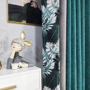 rideau armoire motif floral noir feuilles blanc turquoise plis flamands passe tringle