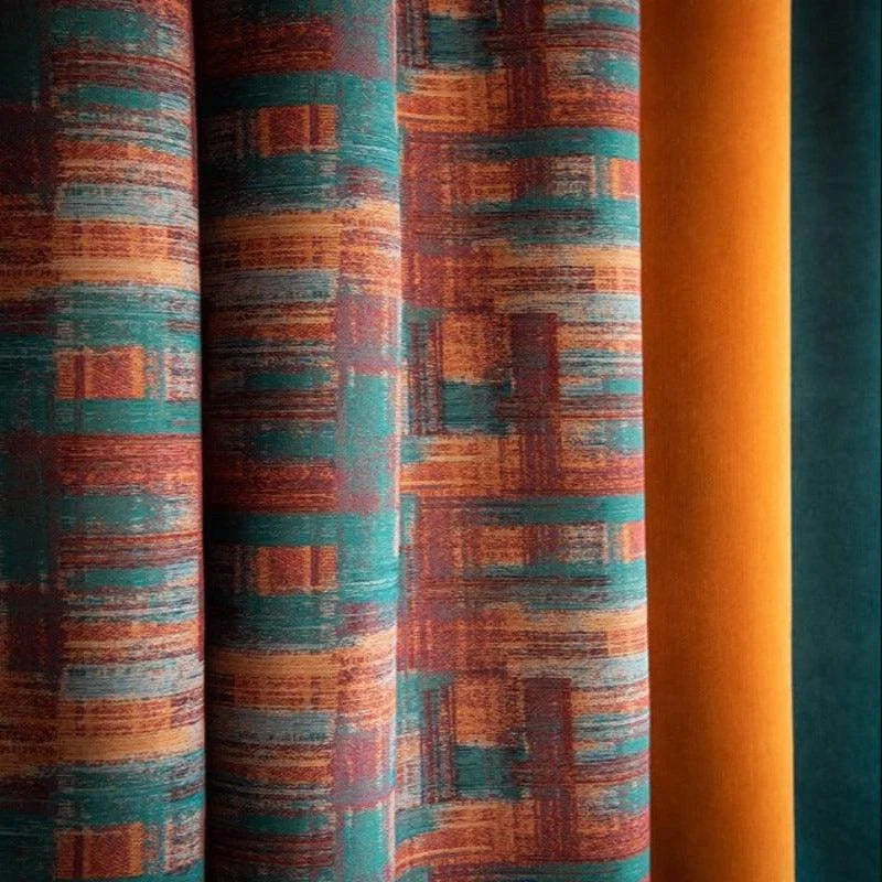 Rideaux colorés au design moderne avec motifs géométriques audacieux, parfaits pour ajouter une touche de style à votre intérieur. Disponibles en teintes chaudes et vibrantes, idéaux pour le salon ou la chambre. Harmonisez votre décoration avec ces motifs uniques qui captent l'attention et apportent une ambiance chaleureuse à n'importe quelle pièce.